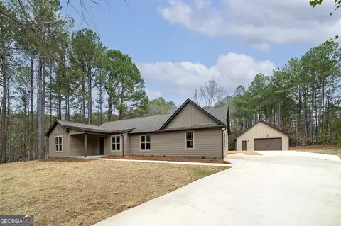 313 Tussahaw Point Dr, Jackson, GA 30233