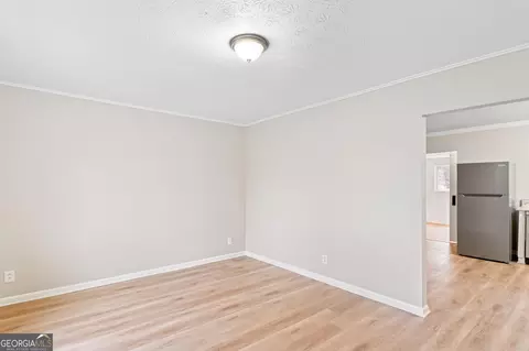Living - 6973 Stephens Dr, Rex, GA 30273 photo 2 of 5