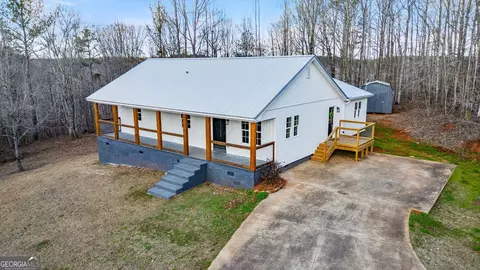 8130 County Road 83, La Fayette, AL 36862