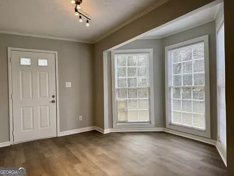 Living - 619 Jenkins St, Lagrange, GA 30240 photo 4 of 5
