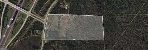 648 Warner Rd, West Point, GA 31833
