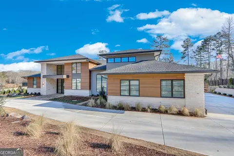 799 E Lake Dr, Gainesville, GA 30506 photo 2
