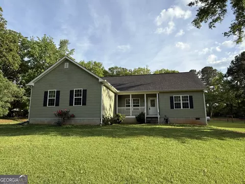 430 Stag Dr, Juliette, GA 31046