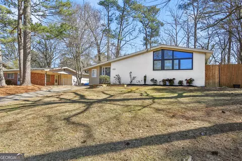3180 Vine Cir, Decatur, GA 30033