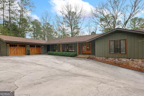 4230 N Elizabeth Ln SE, Atlanta, GA 30339