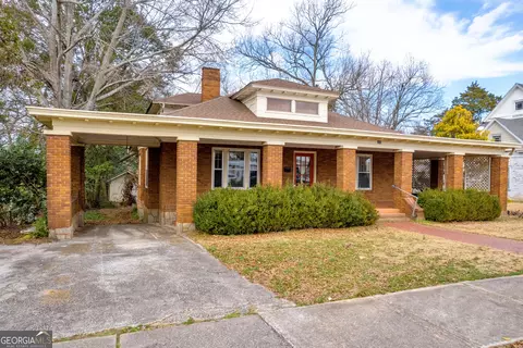 490 College St, Royston, GA 30662