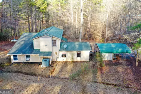 8815 Watkins Rd, Chattahoochee Hills, GA 30268