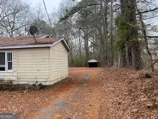 295 Youngs Mill Rd, Lagrange, GA 30241 photo 3