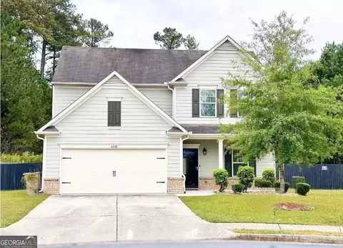 6142 Heisler St, Rex, GA 30273