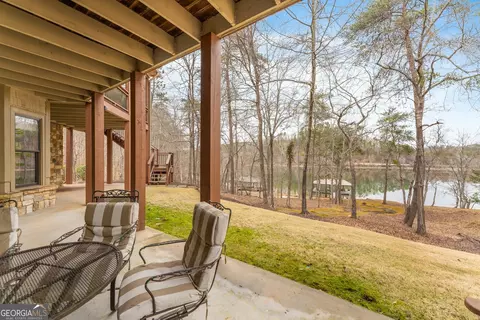 Exterior - 1242 N Edgewater Trl, Toccoa, GA 30577 photo 7 of 10