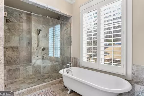 Bath - 1242 N Edgewater Trl, Toccoa, GA 30577 photo 2 of 2