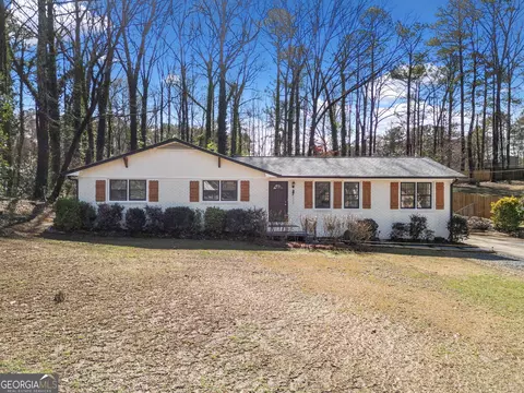 206 Foothill Dr, Woodstock, GA 30188