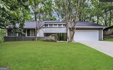 919 Millard Rd, Stone Mountain, GA 30088