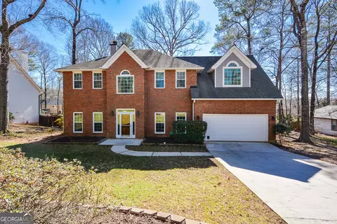 12415 Greenmont Walk, Alpharetta, GA 30009