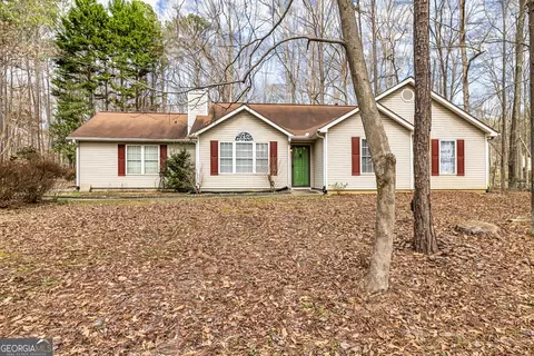 390 Marsha Way, Sharpsburg, GA 30277