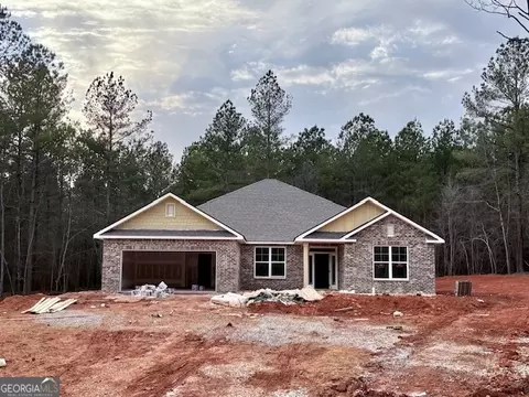 620 Eagle Heights Dr, Maysville, GA 30558
