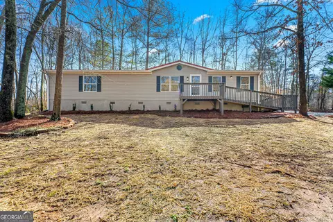 371 Angela Ave, Bowdon, GA 30108