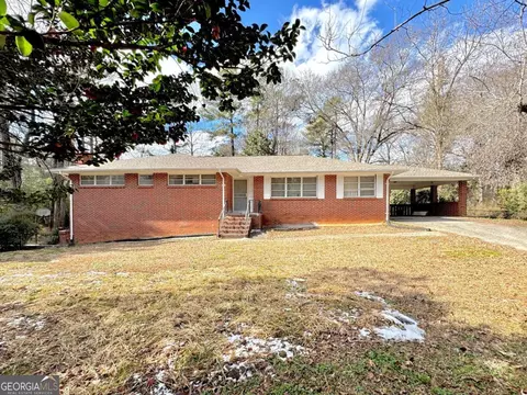 6553 Meadowbrook Ln, Morrow, GA 30260