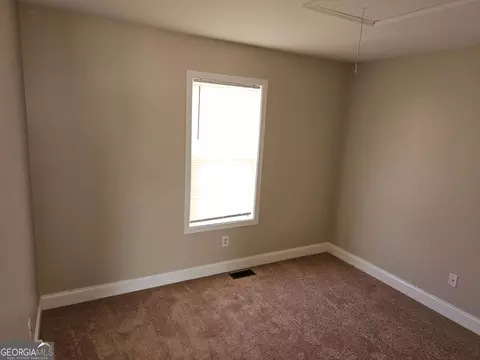 1012 Riverclift Dr, Covington, GA 30016 photo 9