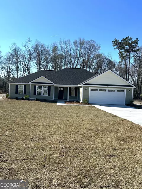 611 Belfast Loop #74, Ellabell, GA 31308