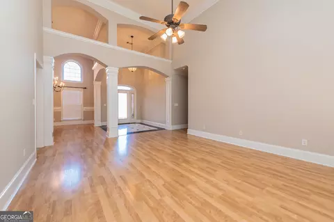 Living - 115 Grove Ct, Centerville, GA 31028 photo 5 of 13