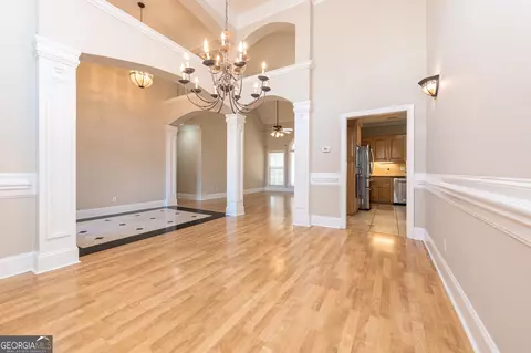 Living - 115 Grove Ct, Centerville, GA 31028 photo 8 of 13