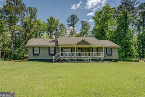 290 Bear Creek Pt, Mansfield, GA 30055