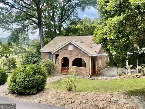 360 Edmondson St, Summerville, GA 30747