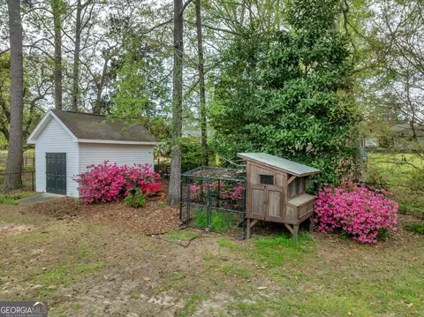 Exterior - 1706 Murphy Ln, Dublin, GA 31021 photo 6 of 13