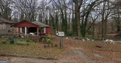 3230 Altacrest Dr, Scottdale, GA 30079