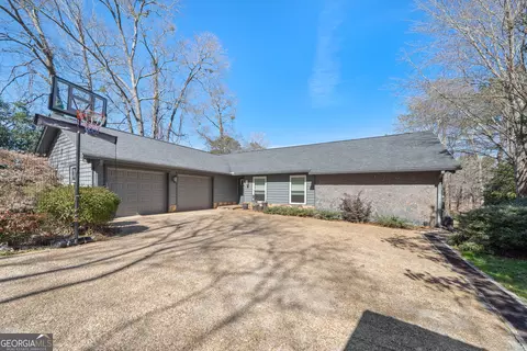109 Cedar Springs Point Rd, Milledgeville, GA 31061