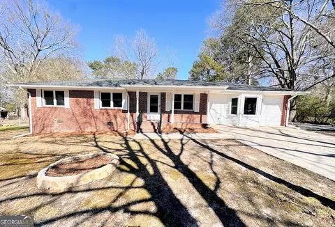 1209 Topaz Ln, Villa Rica, GA 30180
