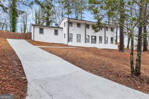 2670 Thornbury Way, Atlanta, GA 30349