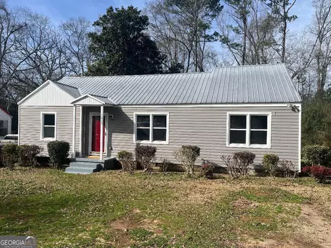 1815 Park Dr, Greenville, GA 30222