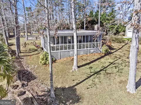 205 C Thomas Dr, Eatonton, GA 31024