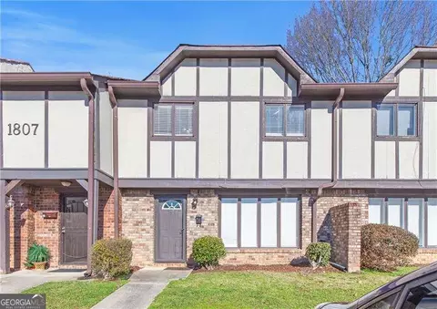 1807 Ashborough Cir #G, Marietta, GA 30067