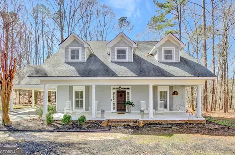 410 Cedar Ln, Fayetteville, GA 30214