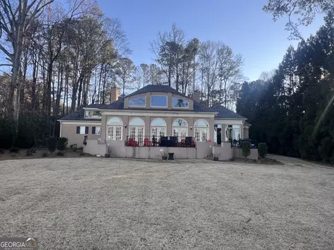 2456 Emerald Dr, Jonesboro, GA 30236