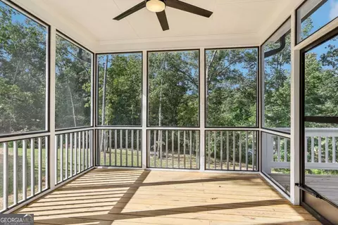 Exterior - 105 Bob White Dr, Calhoun, GA 30701 photo 3 of 8