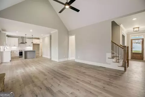 Living - 105 Bob White Dr, Calhoun, GA 30701 photo 2 of 2
