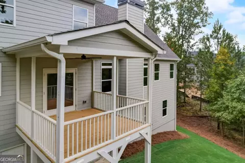 Exterior - 105 Bob White Dr, Calhoun, GA 30701 photo 7 of 8
