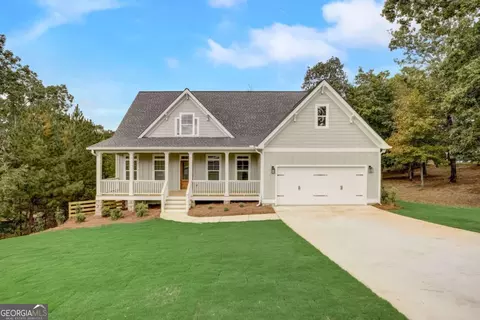 Exterior - 105 Bob White Dr, Calhoun, GA 30701 photo 2 of 8