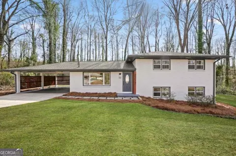 2317 Oakridge Ct, Decatur, GA 30032