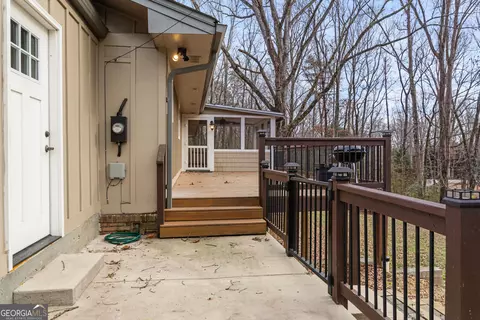 Exterior - 1915 Pine Rd, Dacula, GA 30019 photo 6 of 9