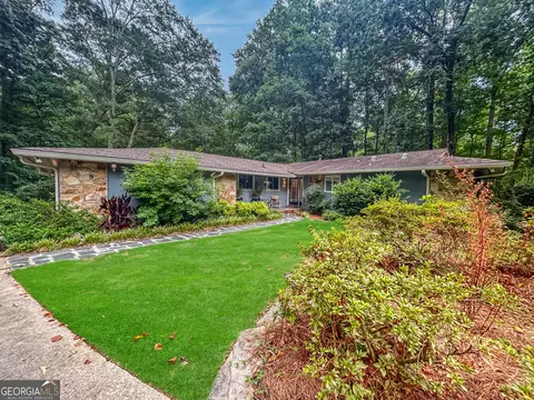 102 Pinegate Rd, Peachtree City, GA 30269