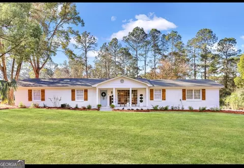 4 Golf Club Cir, Statesboro, GA 30458