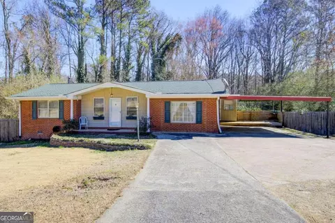 3701 W County Line Rd, Douglasville, GA 30135