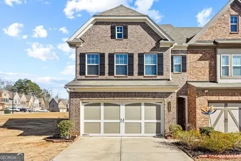 1360 Hampton Oaks Dr, Alpharetta, GA 30004
