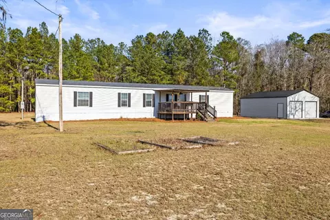 4325 Settlement Rd, Register, GA 30452