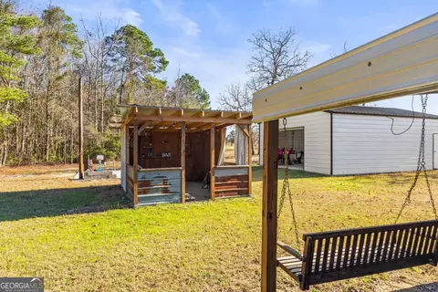 Exterior - 4325 Settlement Rd, Register, GA 30452 photo 5 of 5